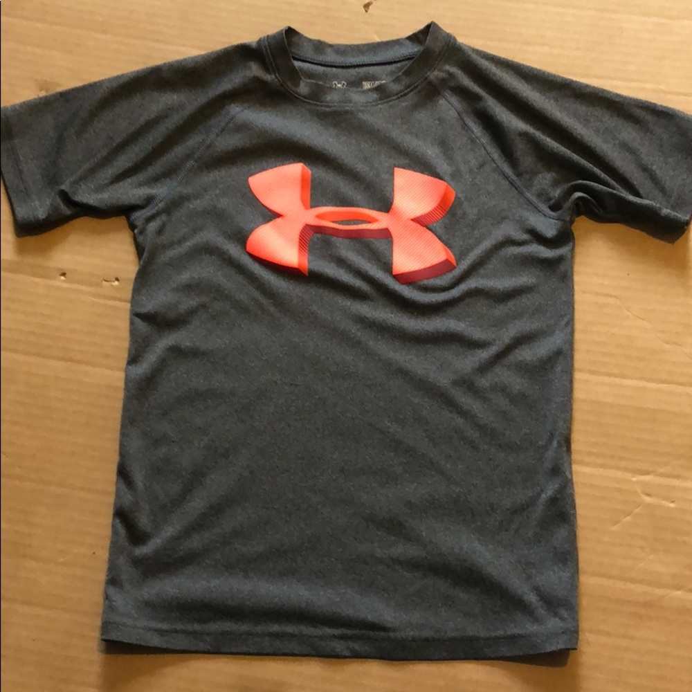 Under armour shirt